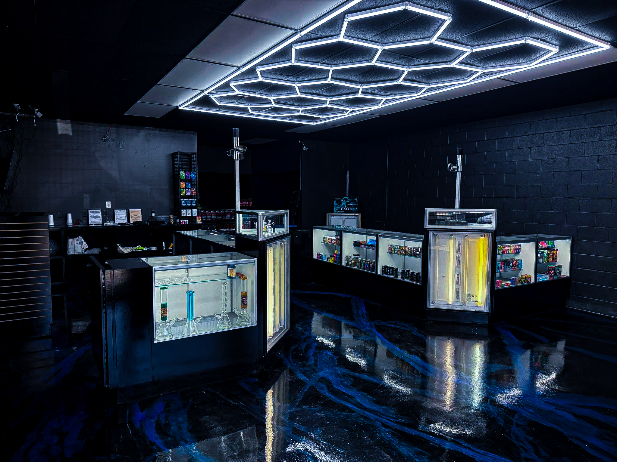 ICT Exoticz 21st store