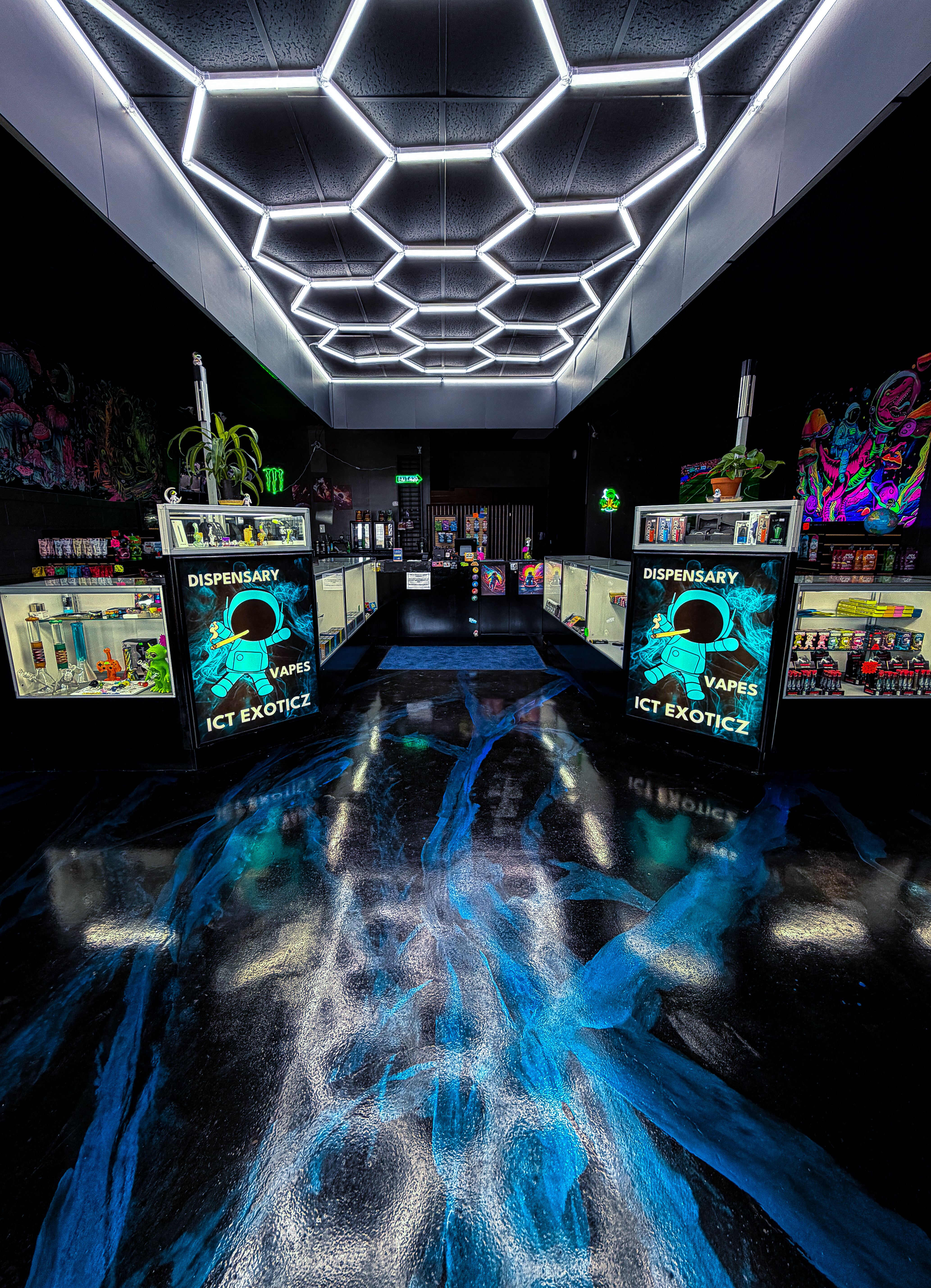 ICT Exoticz 21st store