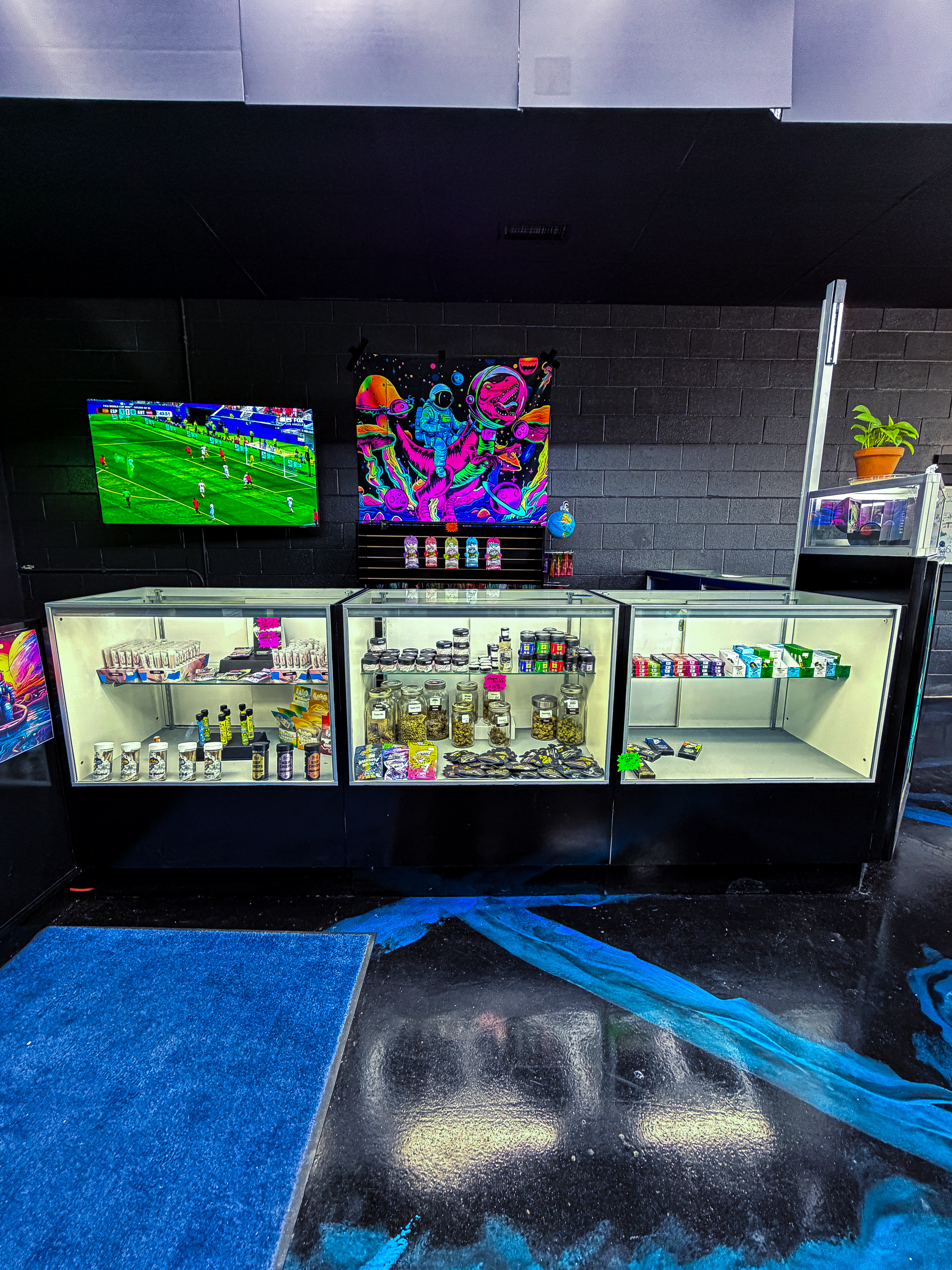 ICT Exoticz 21st store