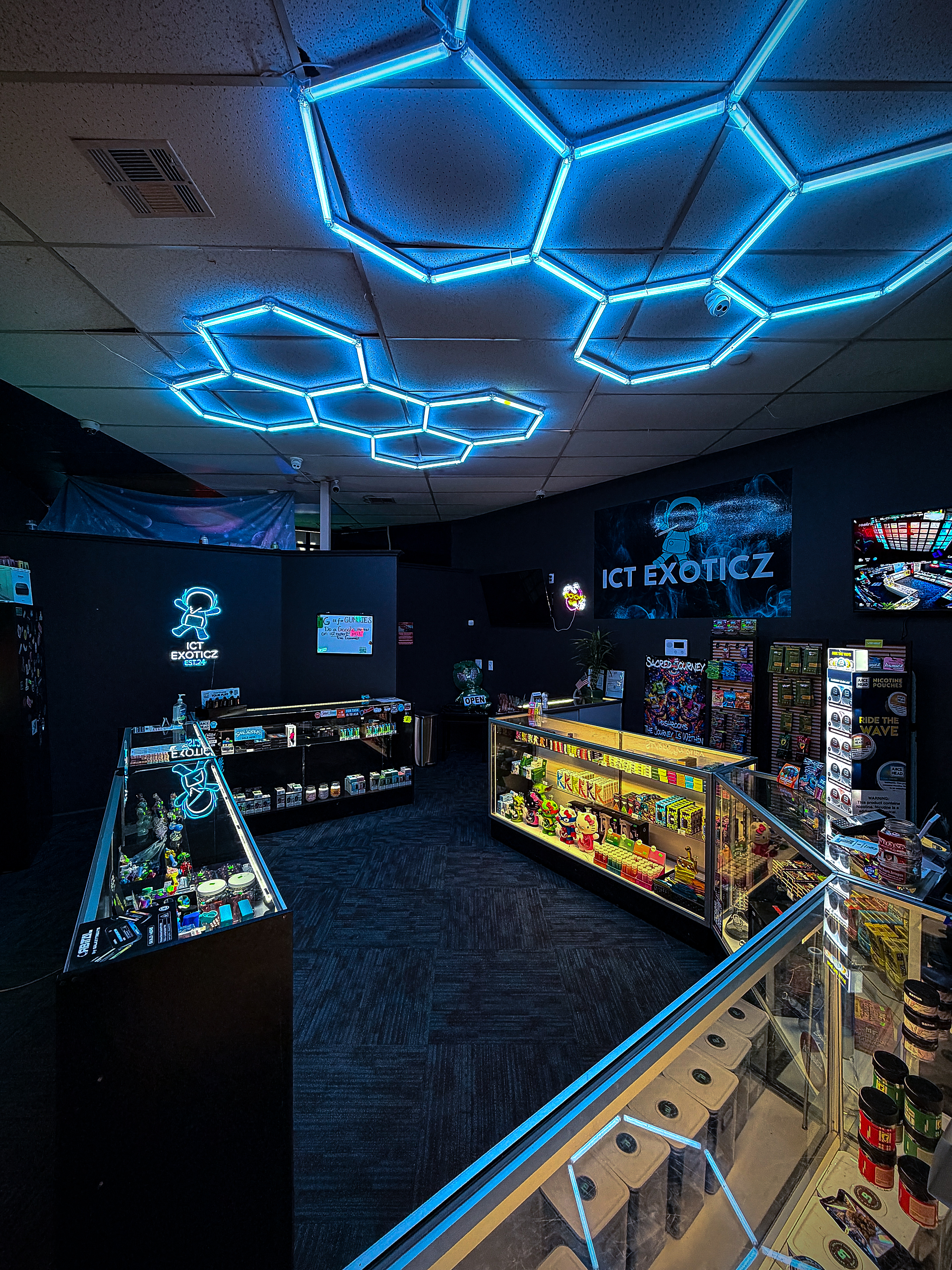 ICT Exoticz Seneca store